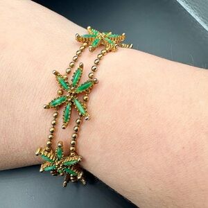 Elegant Gold and Green Starfish Bracelet